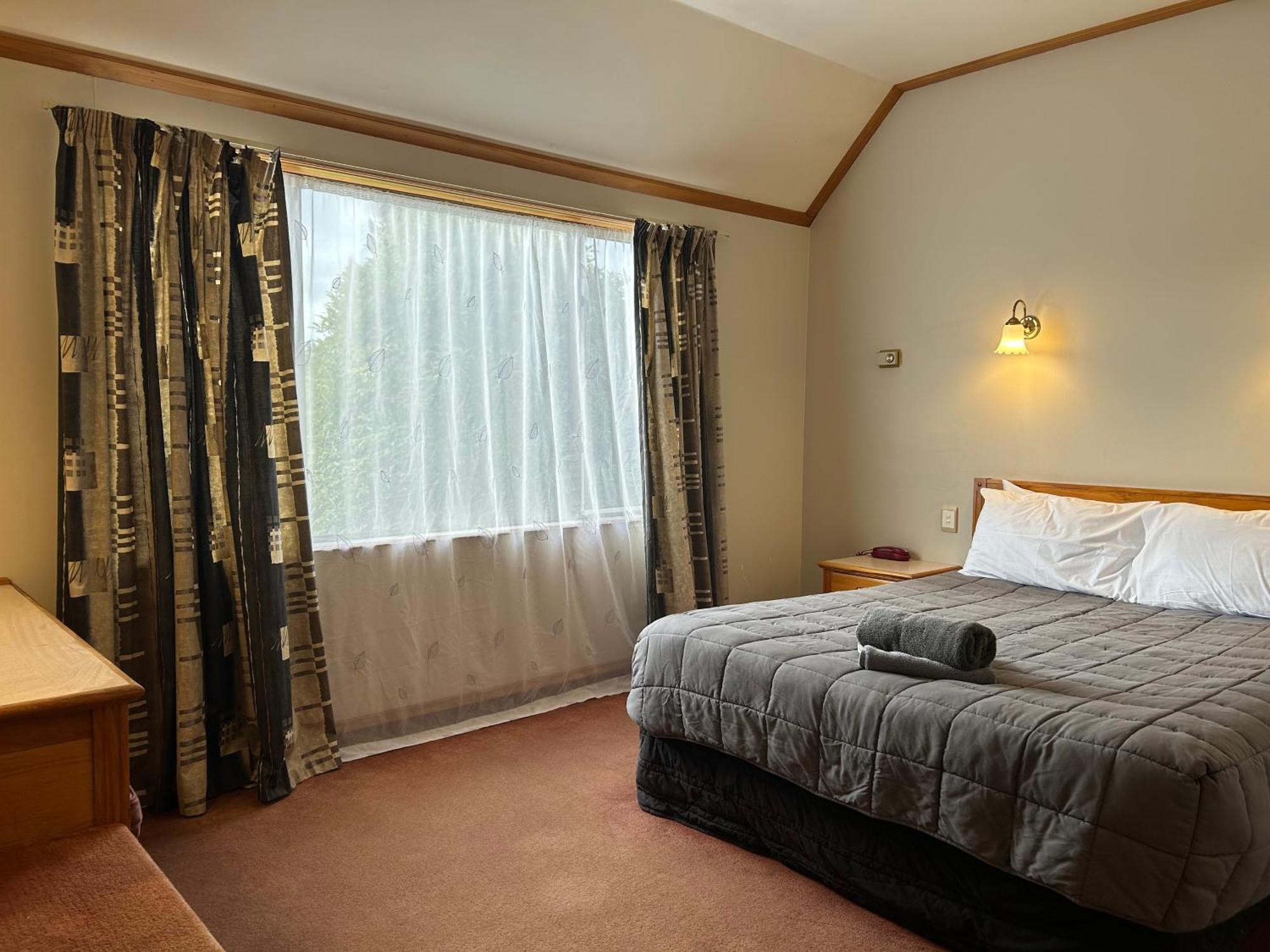 Masterton Motor Lodge Room photo