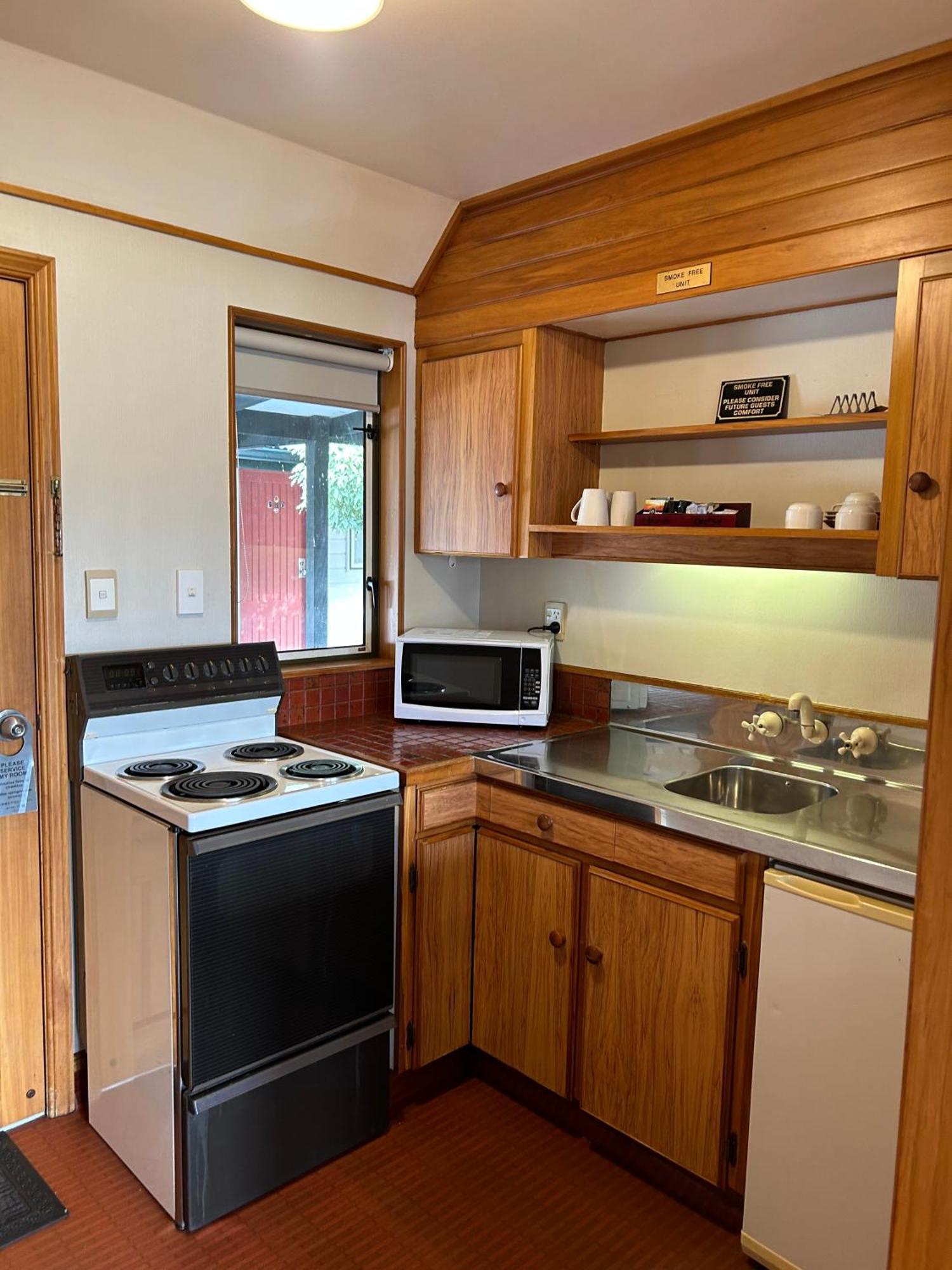 Masterton Motor Lodge Room photo