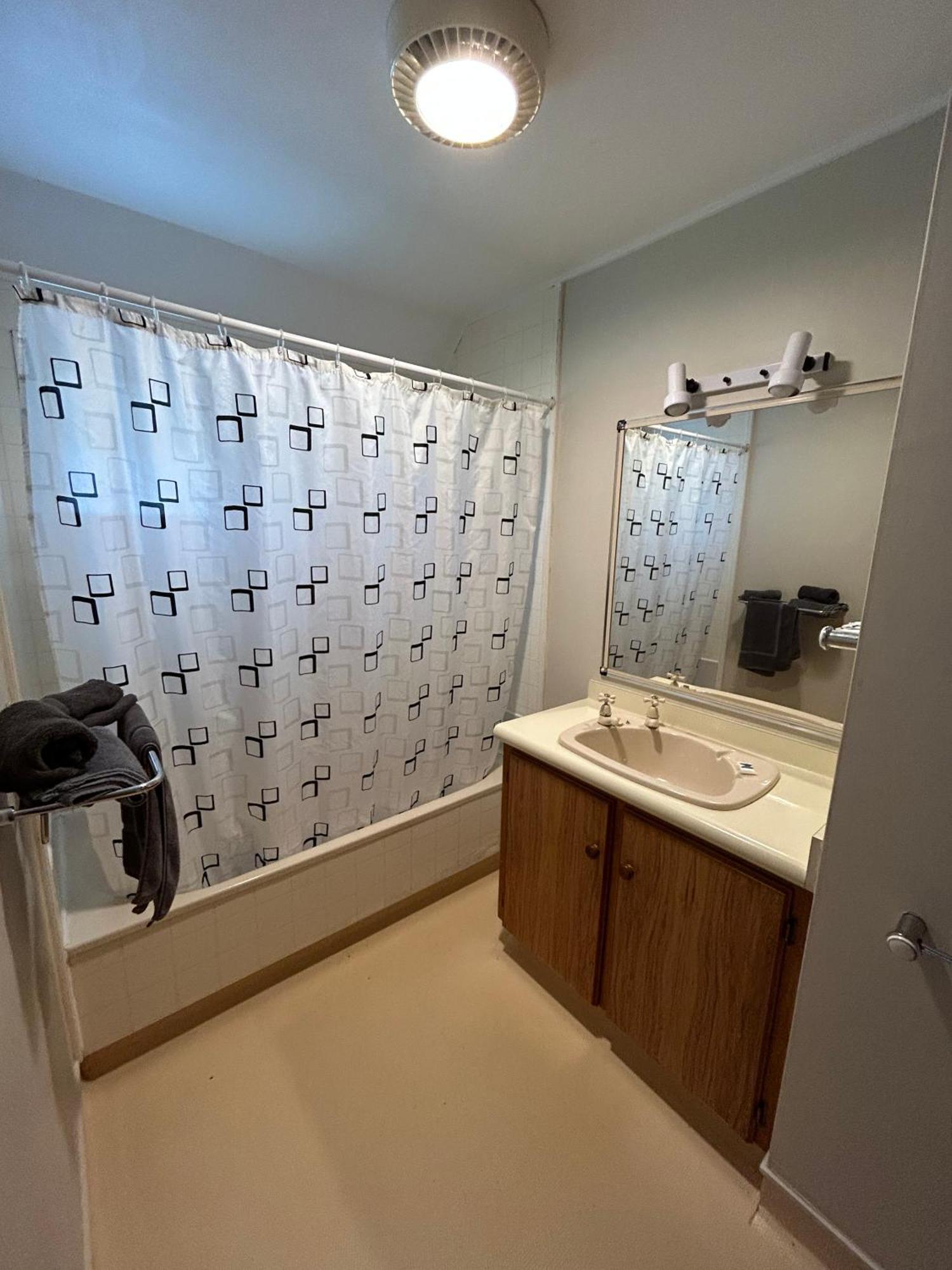 Masterton Motor Lodge Room photo